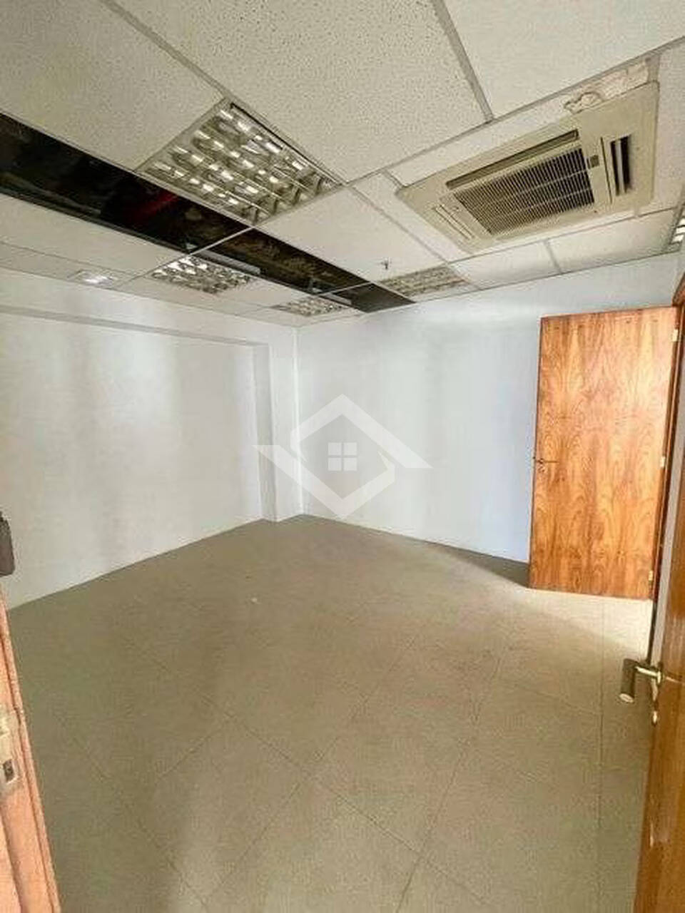 Prédio Inteiro para alugar, 188m² - Foto 6
