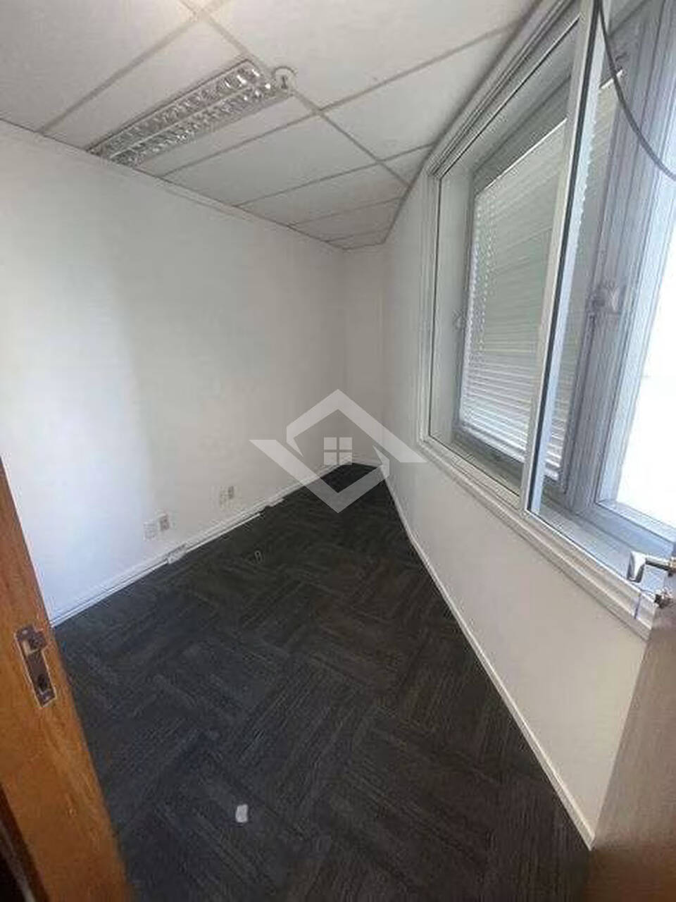Prédio Inteiro para alugar, 188m² - Foto 9