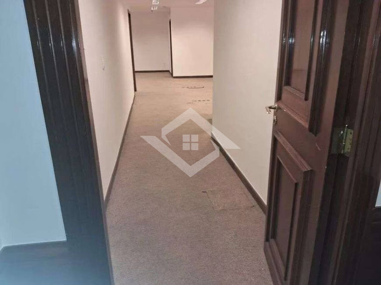 Prédio Inteiro para alugar, 230m² - Foto 12