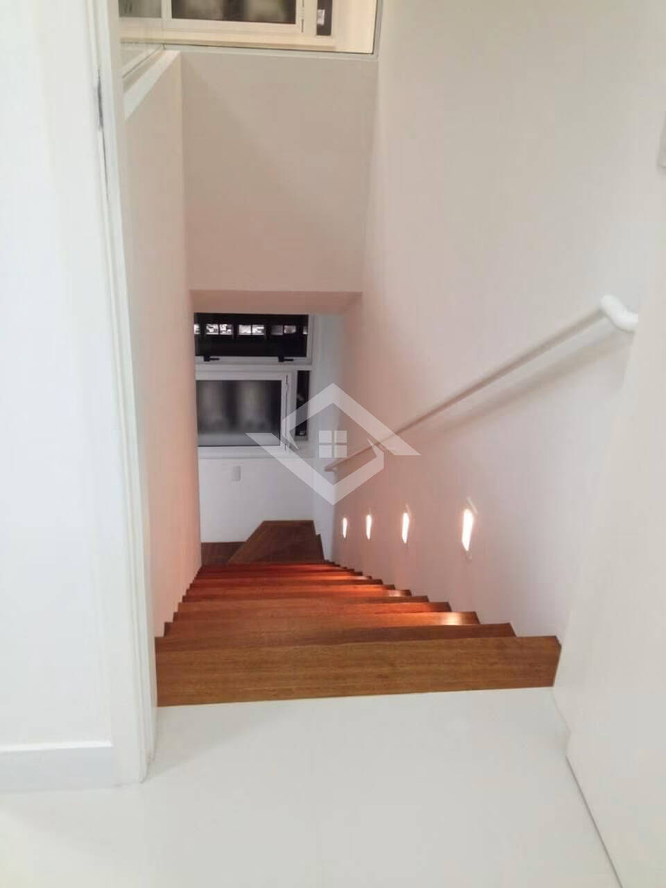 Prédio Inteiro à venda e aluguel, 72m² - Foto 5