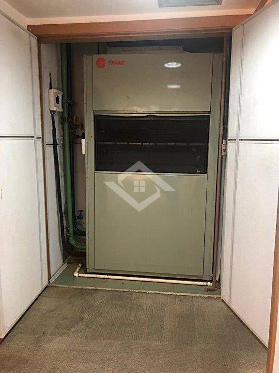 Prédio Inteiro para alugar, 242m² - Foto 23