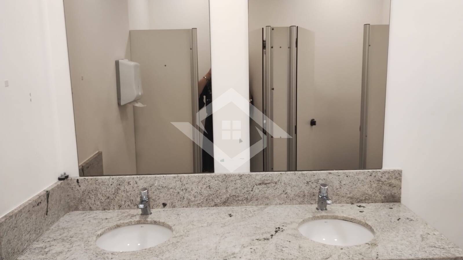 Prédio Inteiro para alugar, 286m² - Foto 18