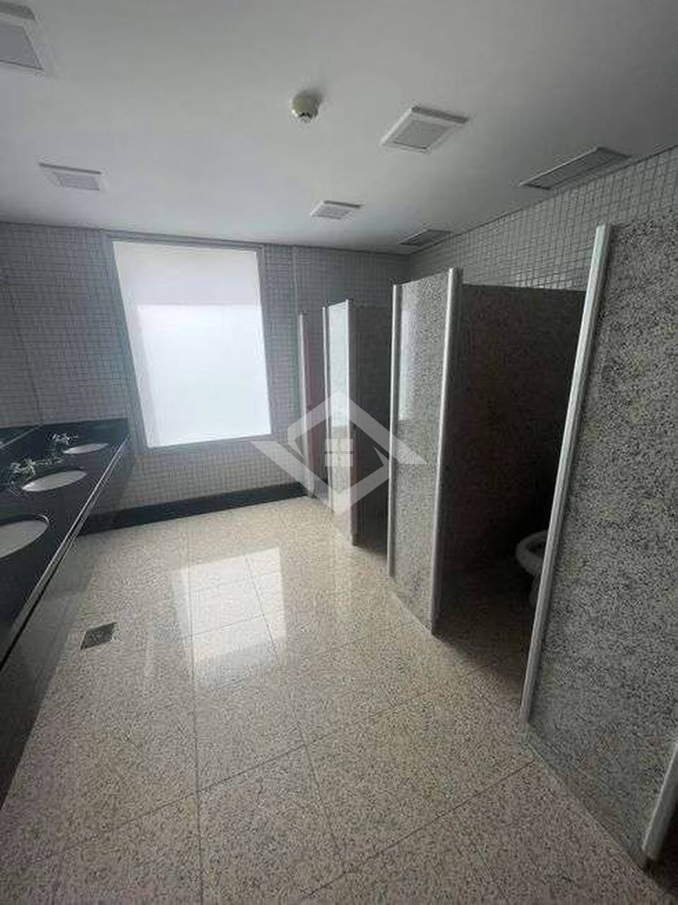 Prédio Inteiro para alugar, 919m² - Foto 6
