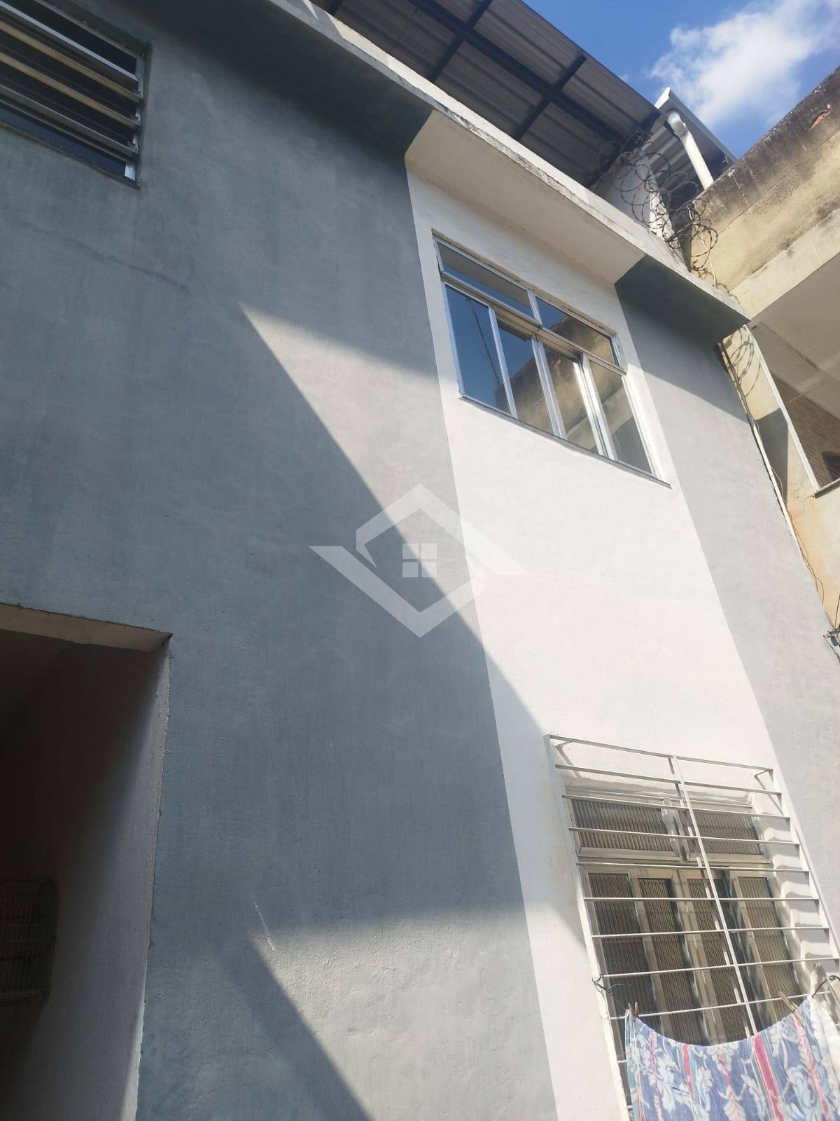 Casa à venda com 5 quartos, 10m² - Foto 1
