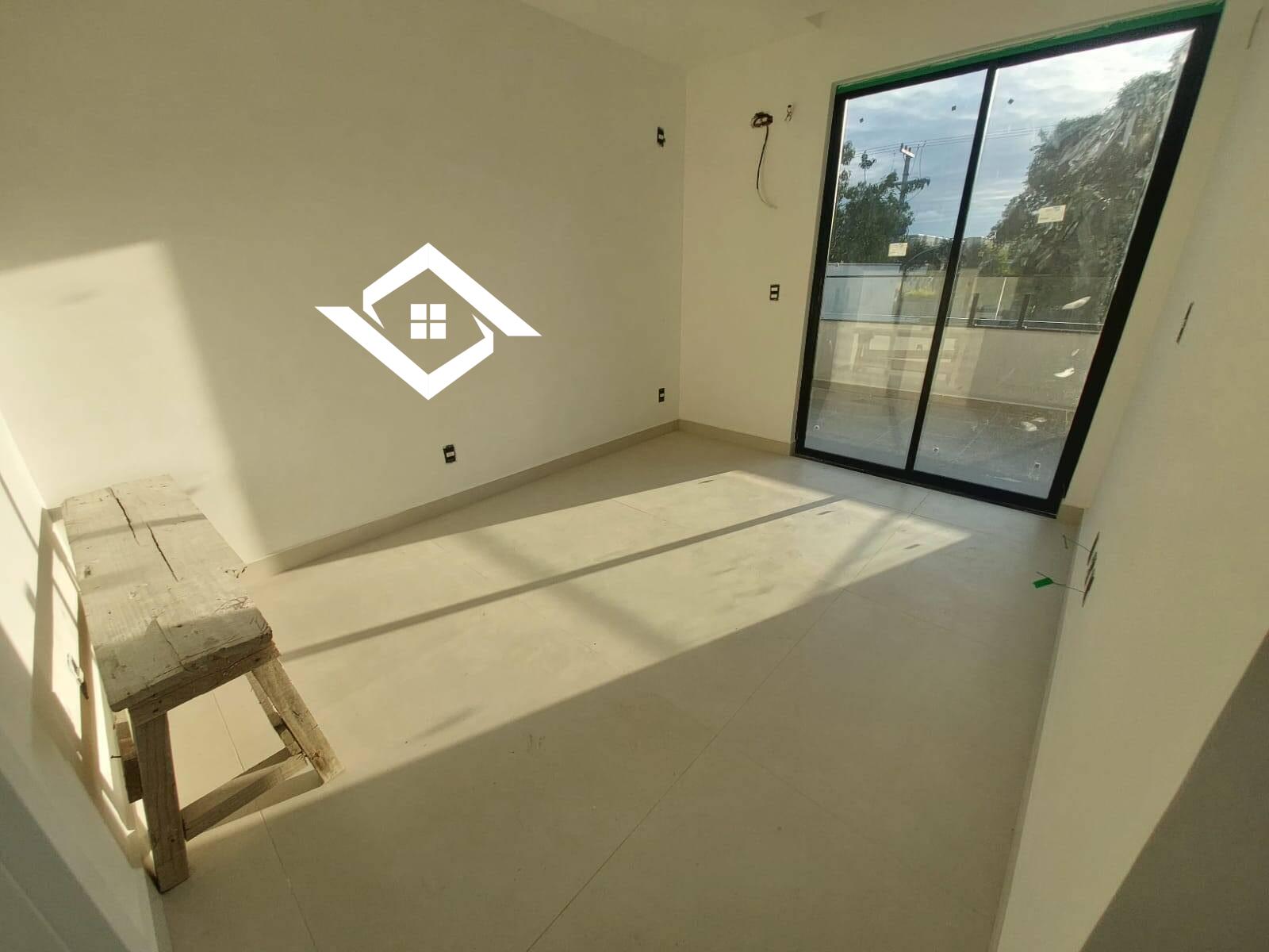 Casa de Condomínio à venda com 3 quartos, 251m² - Foto 4