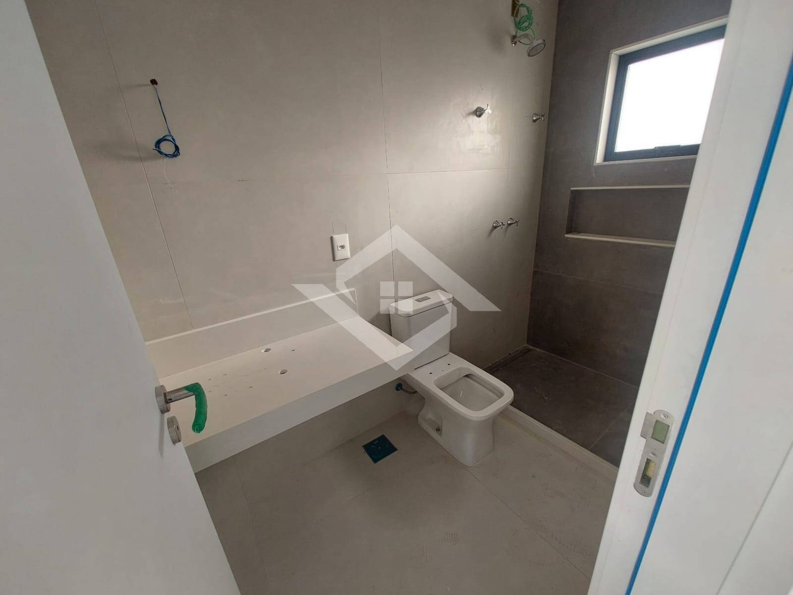 Casa de Condomínio à venda com 3 quartos, 251m² - Foto 7
