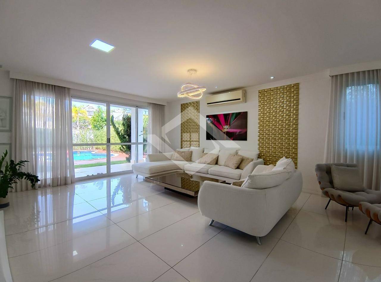 Casa para alugar com 4 quartos, 480m² - Foto 5