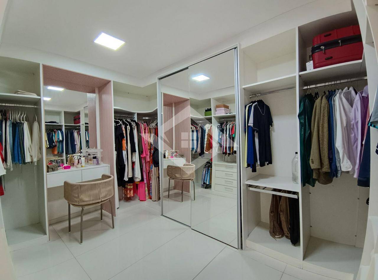 Casa para alugar com 4 quartos, 480m² - Foto 23
