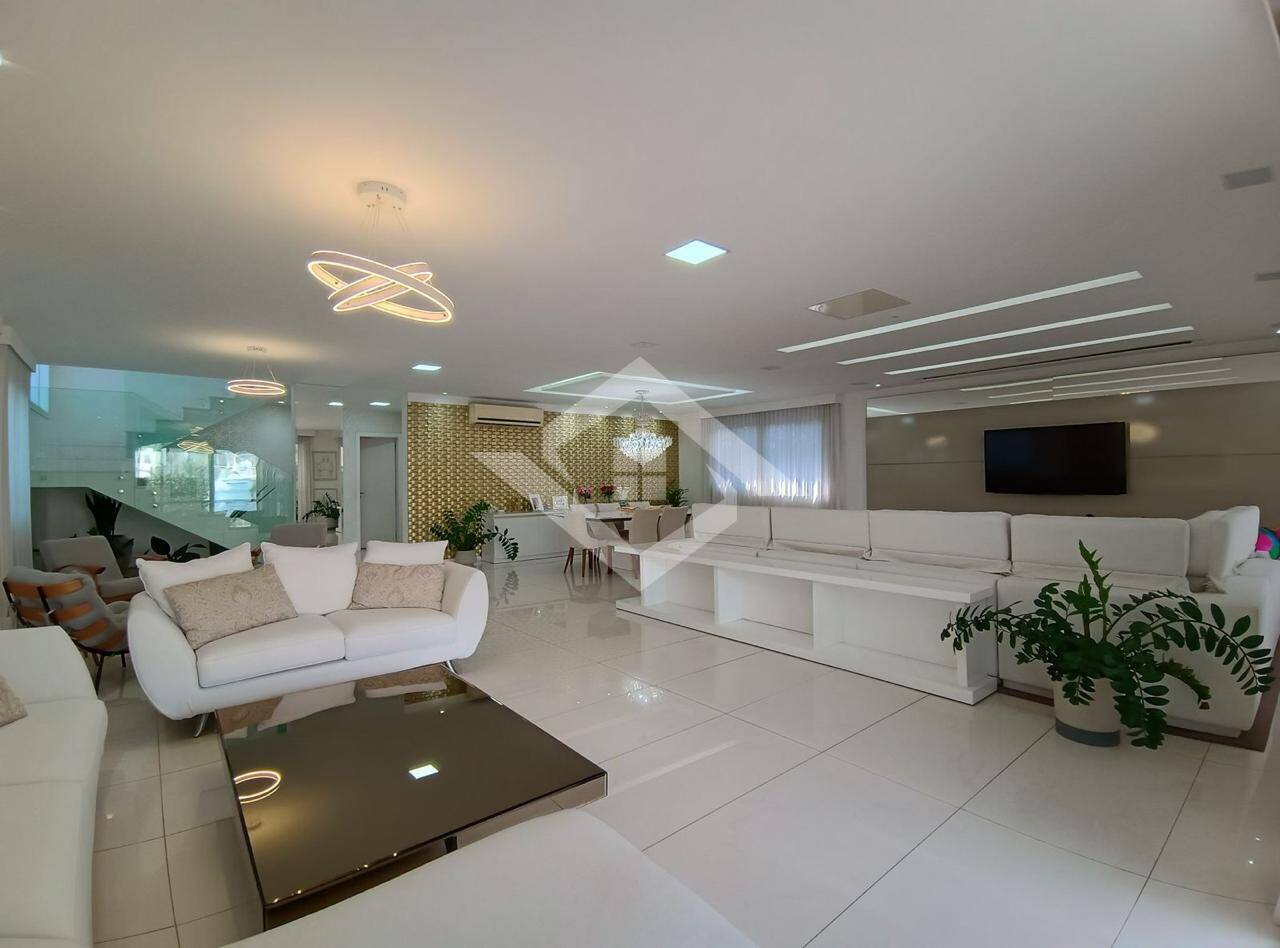 Casa para alugar com 4 quartos, 480m² - Foto 40