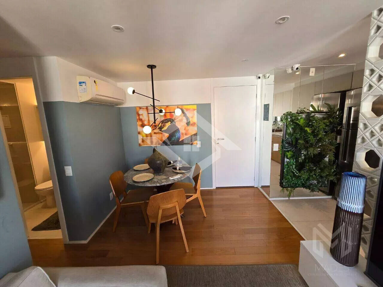 Apartamento à venda com 2 quartos, 61m² - Foto 9