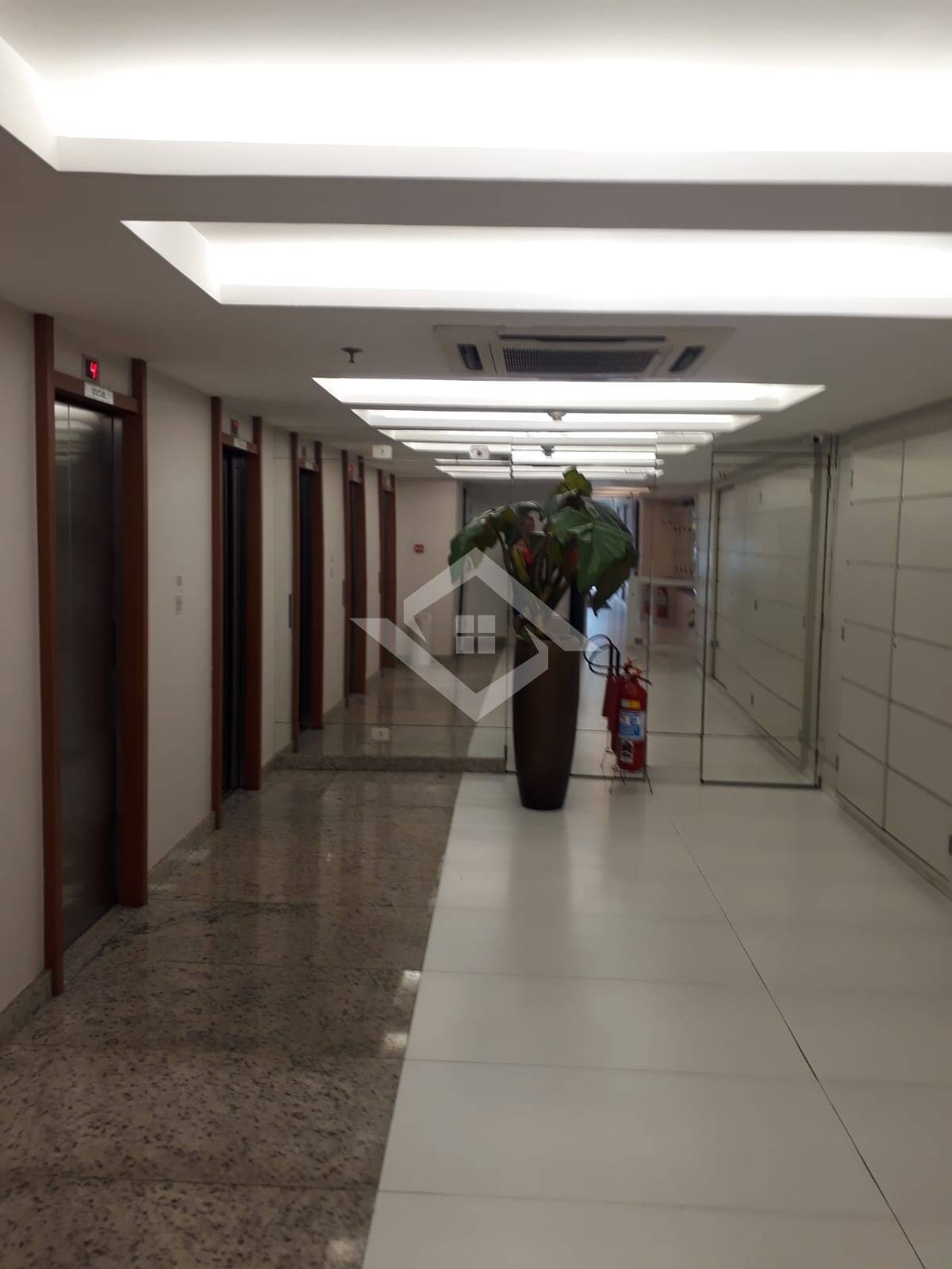 Prédio Inteiro à venda e aluguel, 21m² - Foto 3