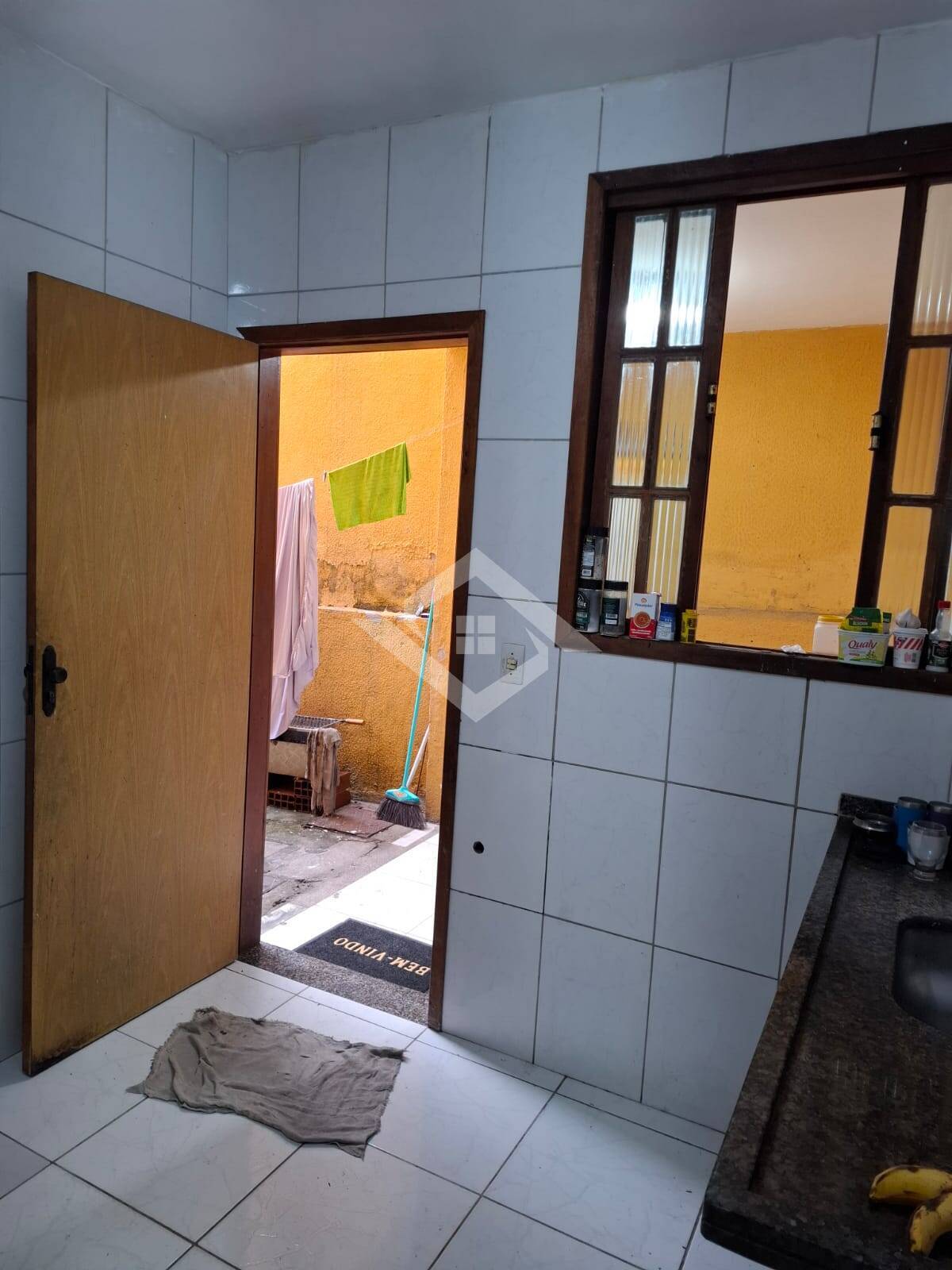 Casa à venda com 2 quartos, 70m² - Foto 12
