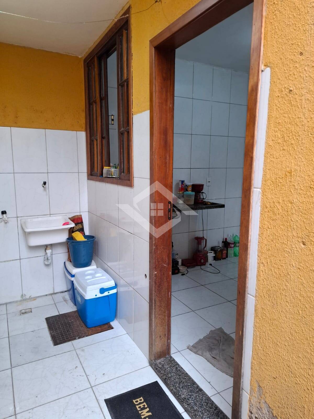 Casa à venda com 2 quartos, 70m² - Foto 13