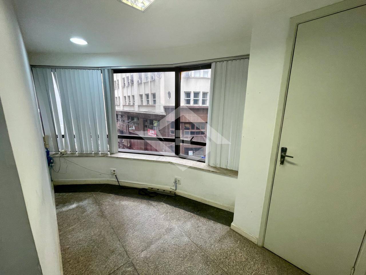 Prédio Inteiro à venda e aluguel, 68m² - Foto 4
