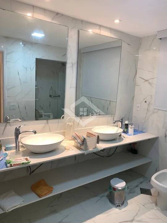 Apartamento para alugar com 4 quartos, 300m² - Foto 9