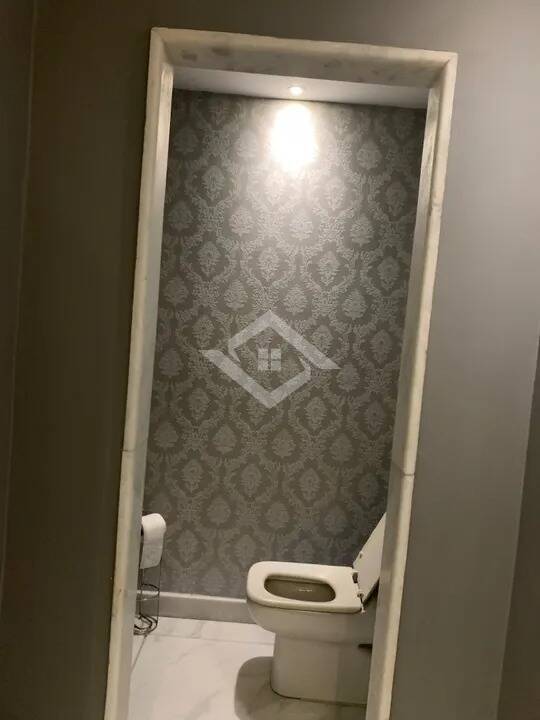 Apartamento para alugar com 4 quartos, 300m² - Foto 11