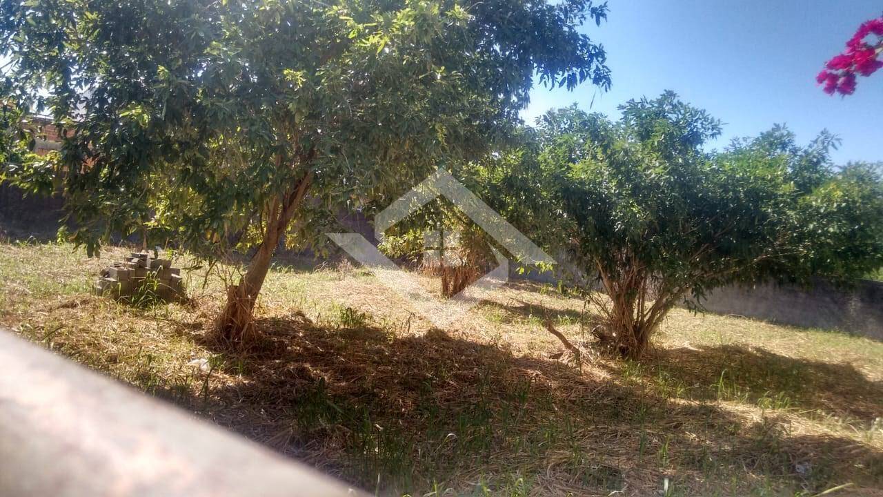 Terreno à venda, 360m² - Foto 1