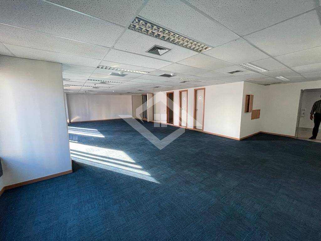 Prédio Inteiro para alugar, 116m² - Foto 3