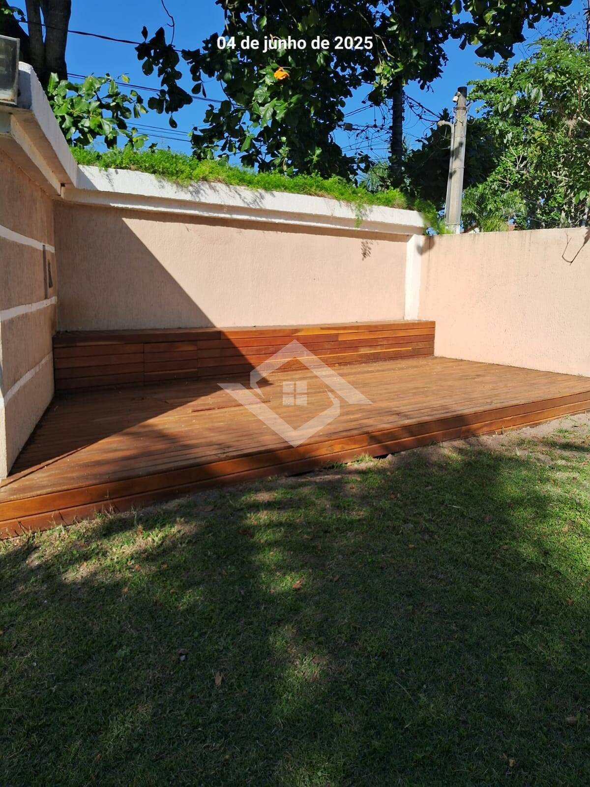 Casa para alugar com 4 quartos, 320m² - Foto 15