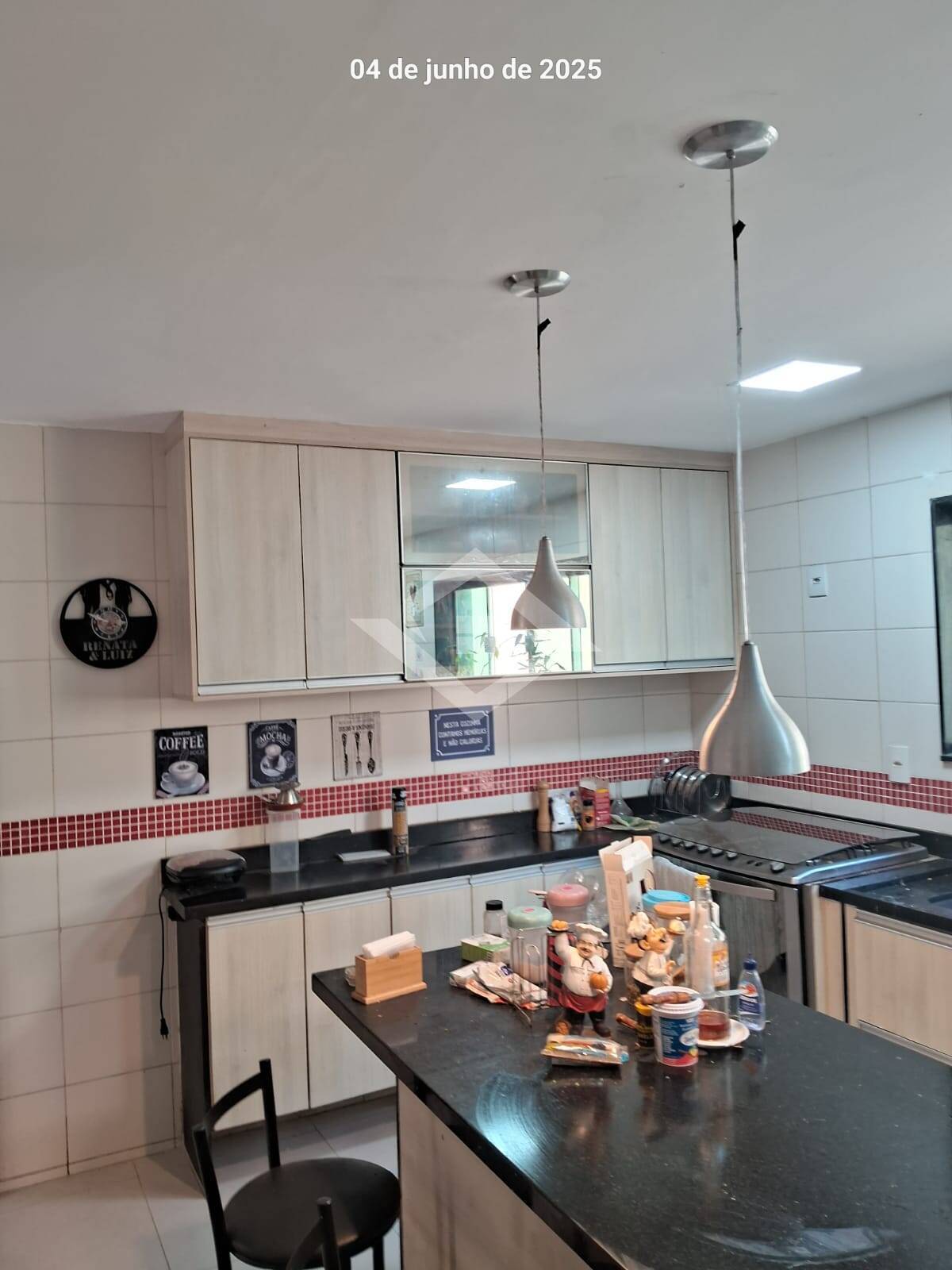 Casa para alugar com 4 quartos, 320m² - Foto 28