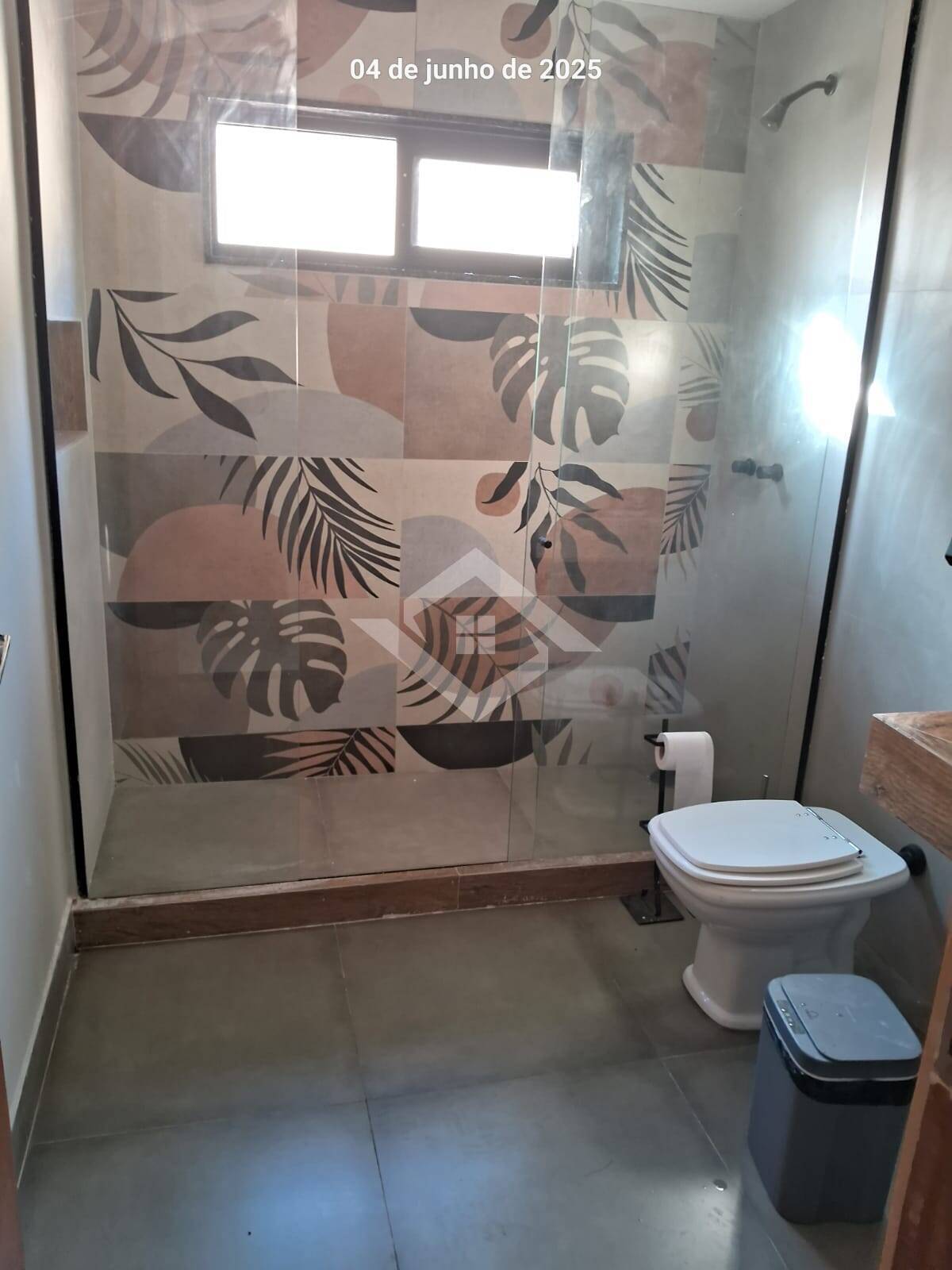 Casa para alugar com 4 quartos, 320m² - Foto 31