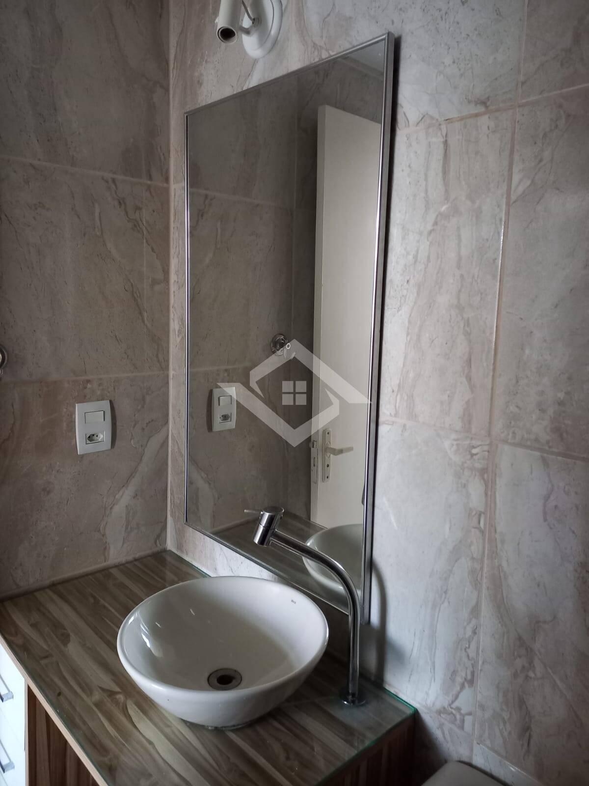 Apartamento à venda com 2 quartos, 69m² - Foto 3