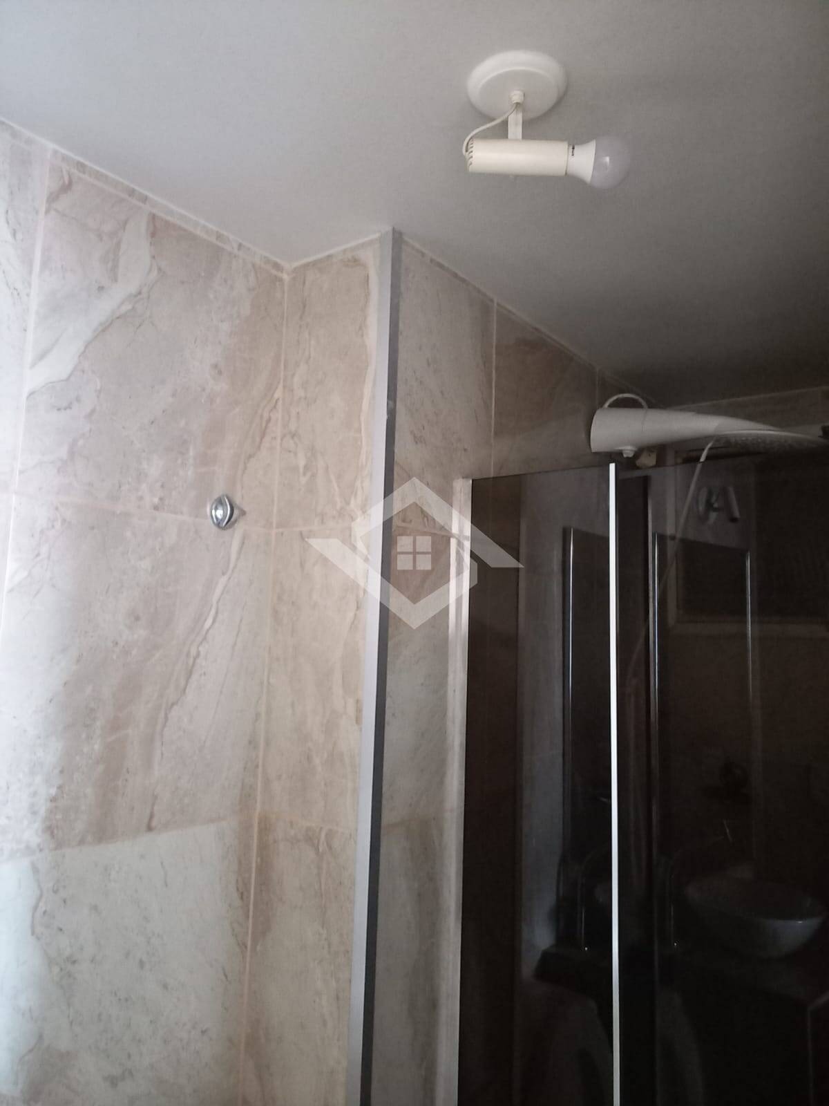 Apartamento à venda com 2 quartos, 69m² - Foto 5