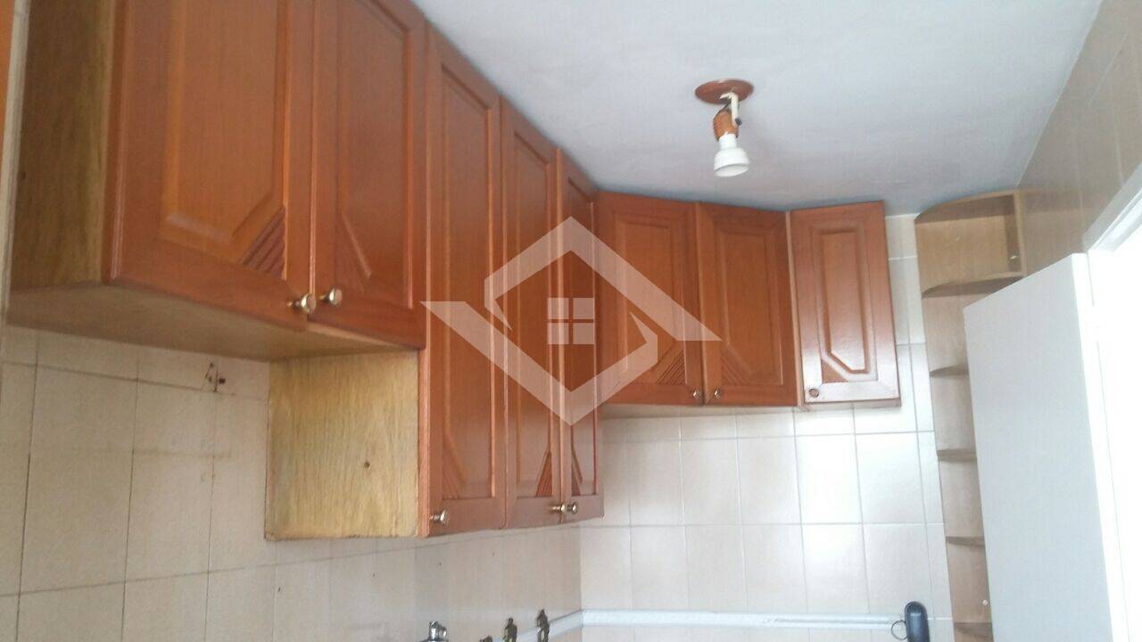 Apartamento à venda com 2 quartos, 69m² - Foto 23