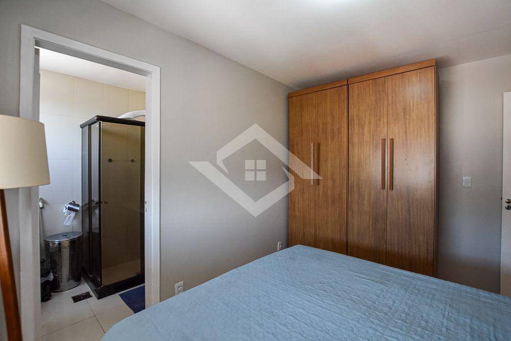 Cobertura à venda com 3 quartos, 200m² - Foto 10