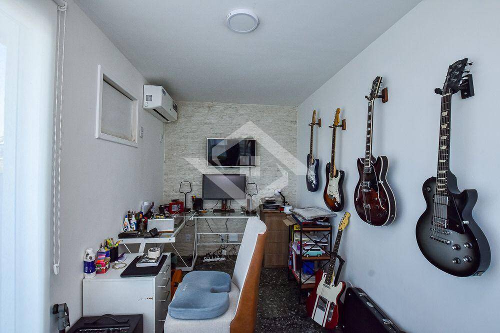 Cobertura à venda com 3 quartos, 200m² - Foto 15