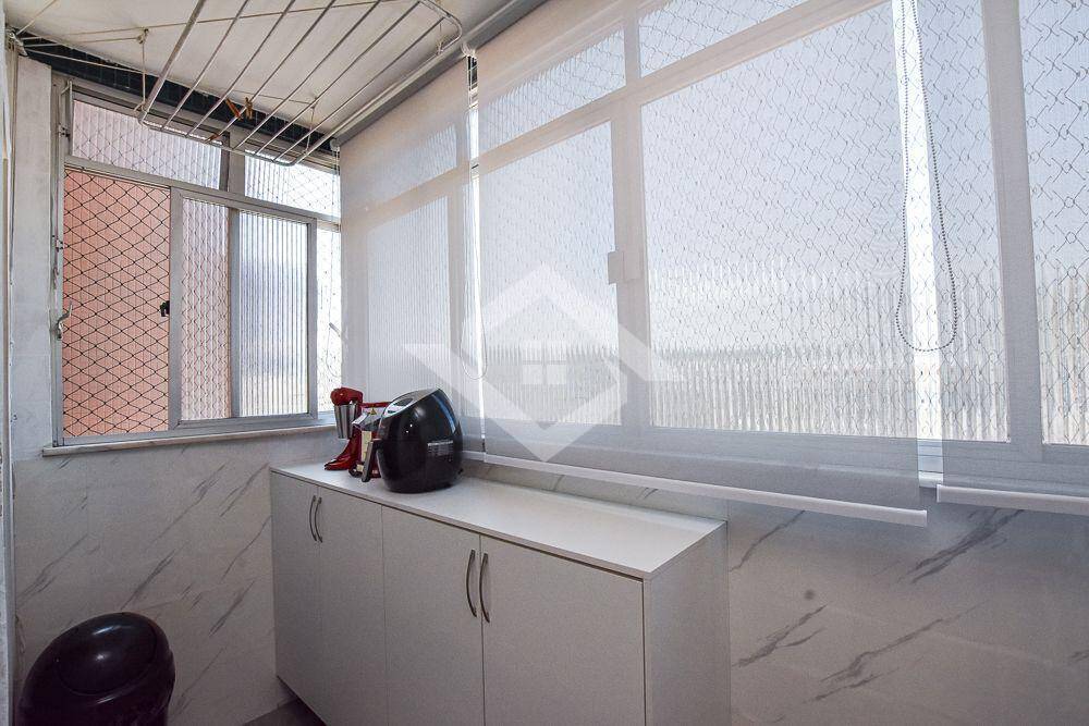 Cobertura à venda com 3 quartos, 200m² - Foto 32