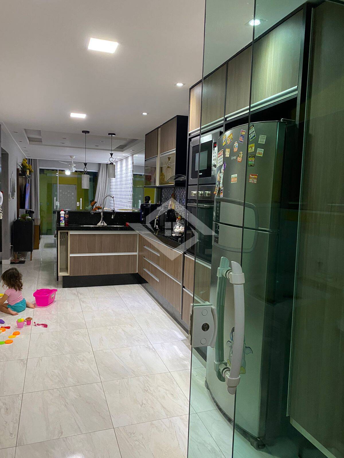 Casa à venda com 5 quartos, 180m² - Foto 5