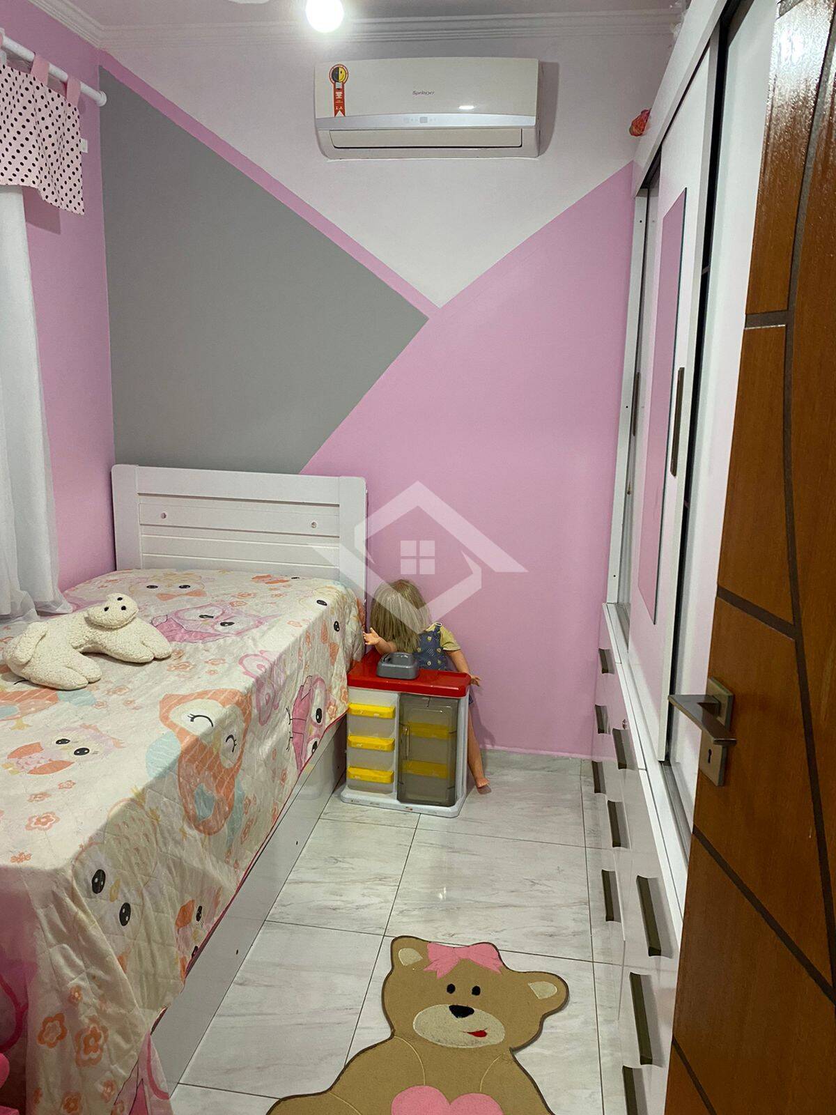 Casa à venda com 5 quartos, 180m² - Foto 14