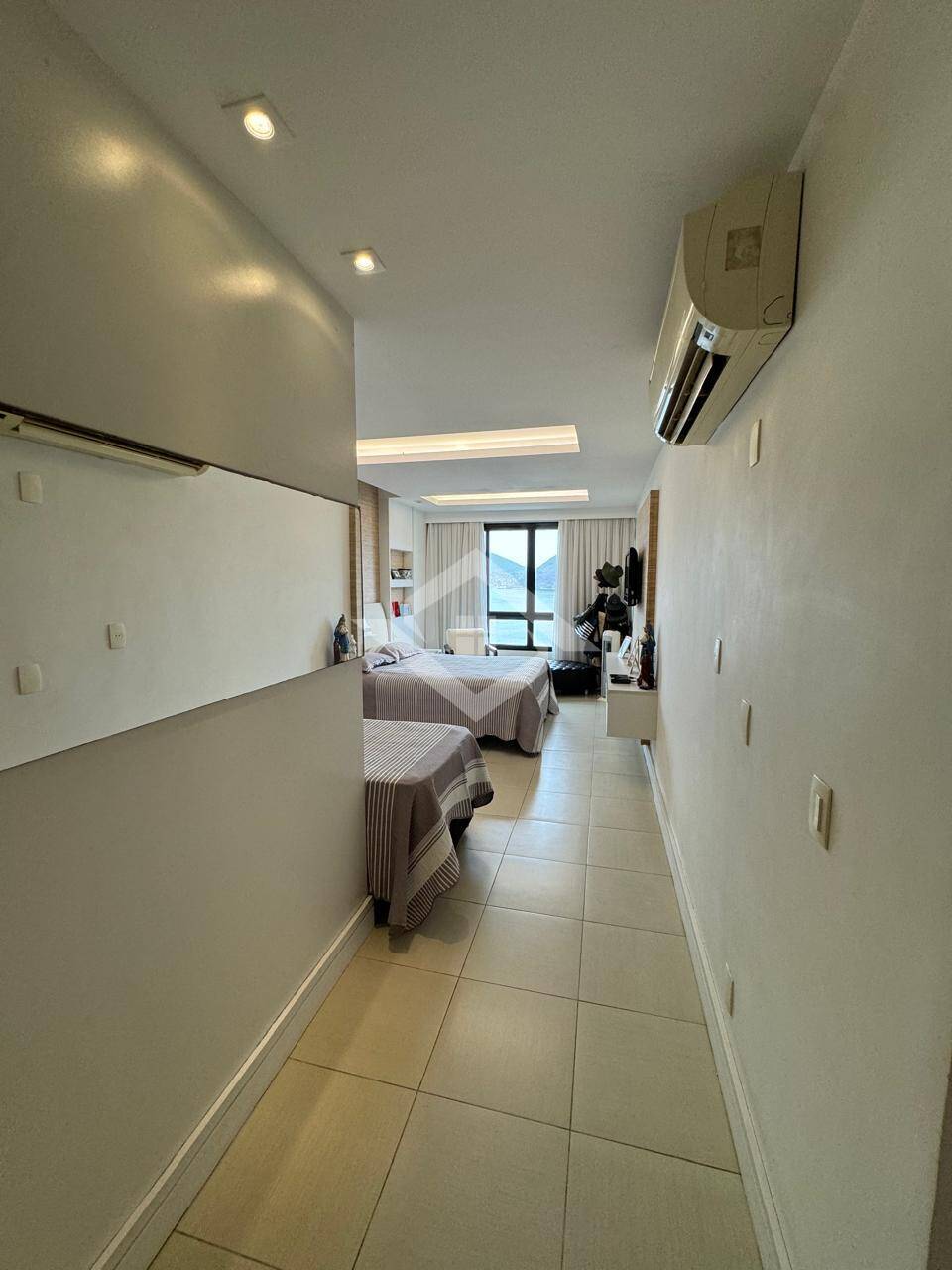 Apartamento à venda com 4 quartos, 321m² - Foto 32