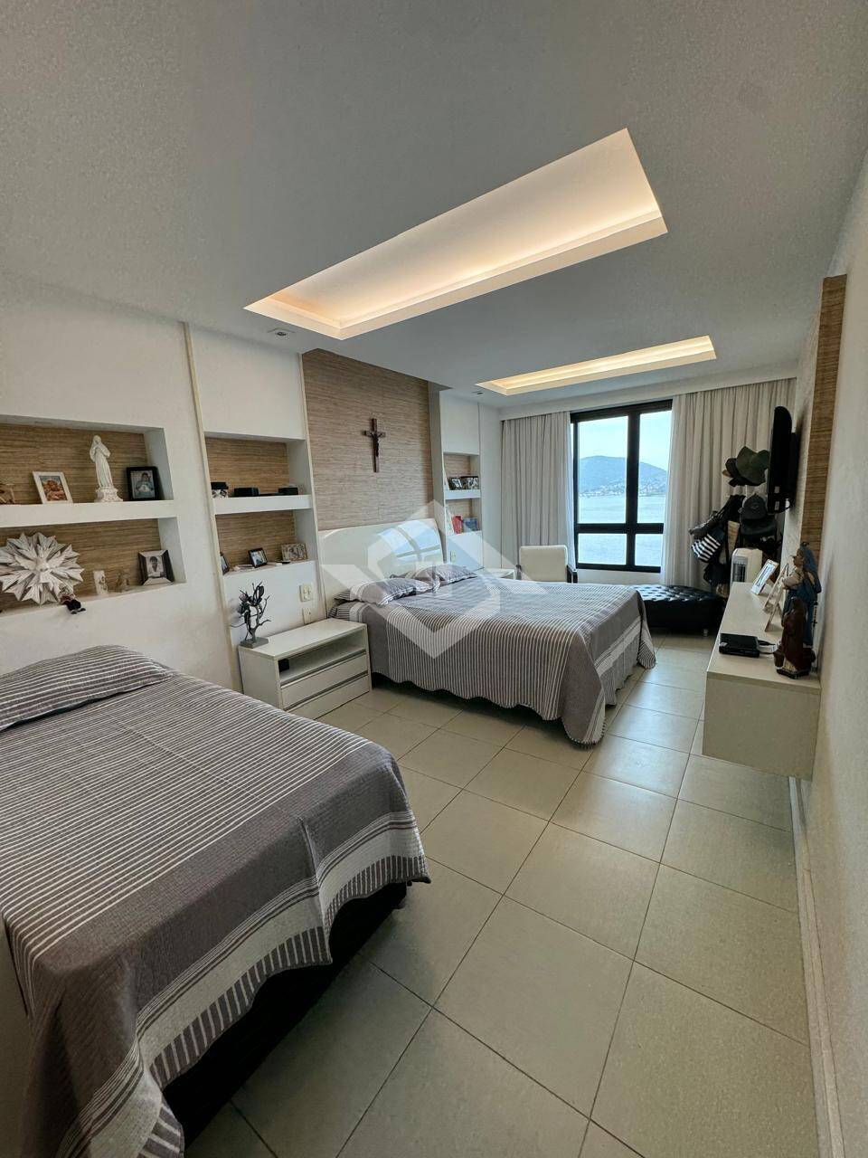 Apartamento à venda com 4 quartos, 321m² - Foto 33