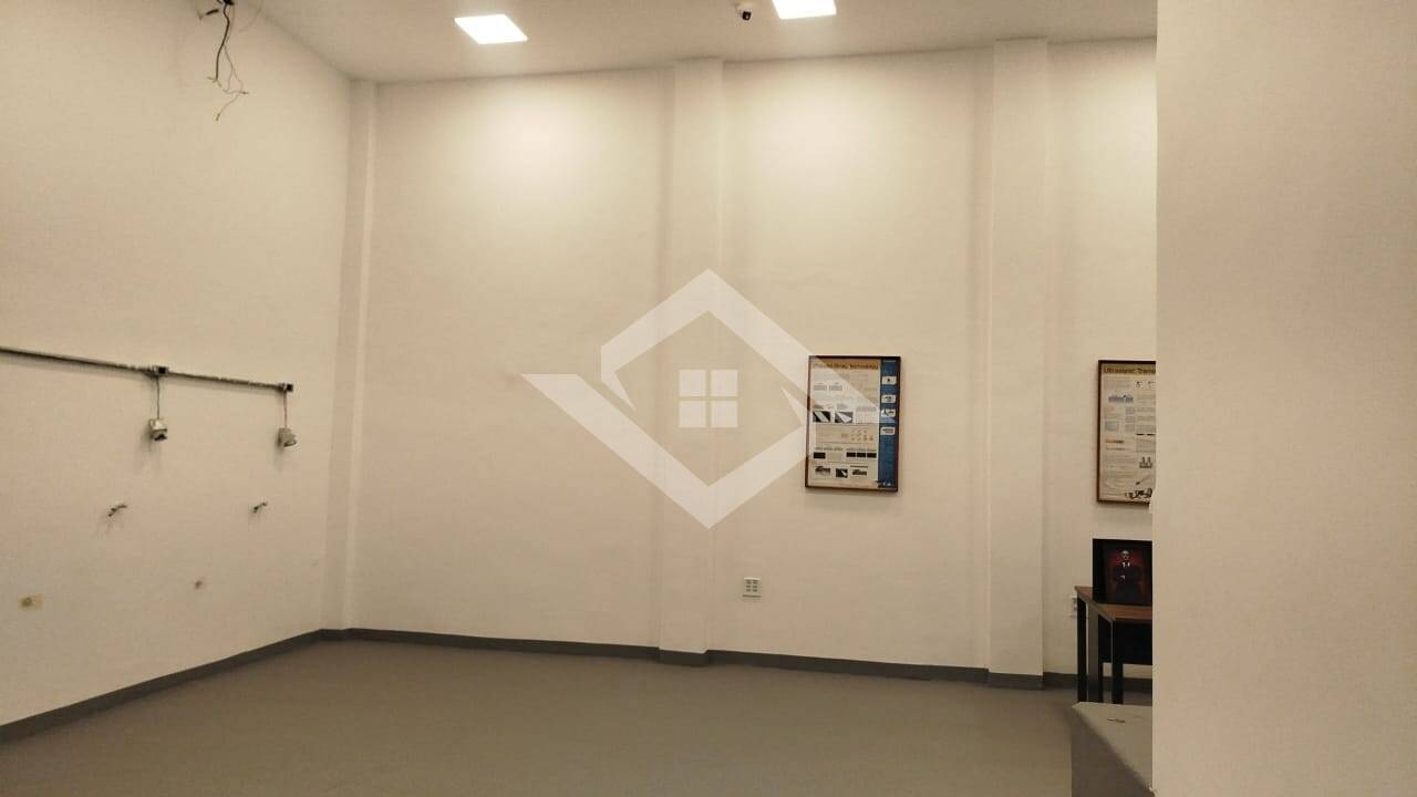 Depósito-Galpão, 250 m² - Foto 1