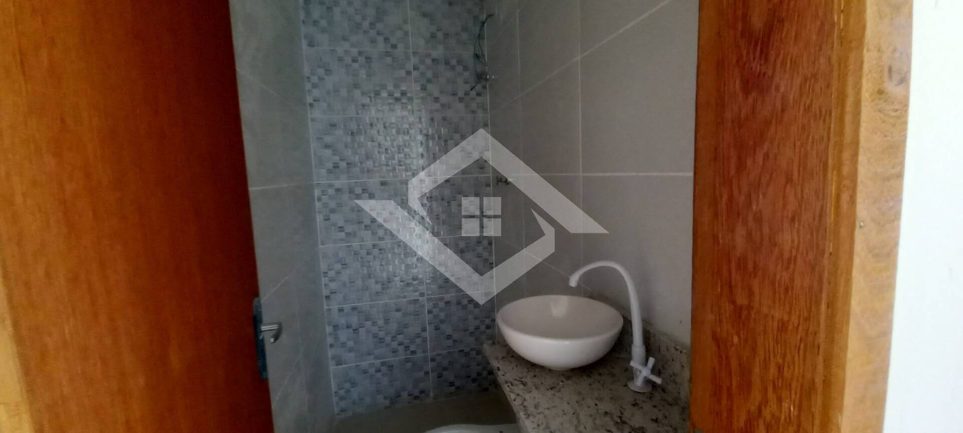 Casa para alugar com 2 quartos, 55m² - Foto 12