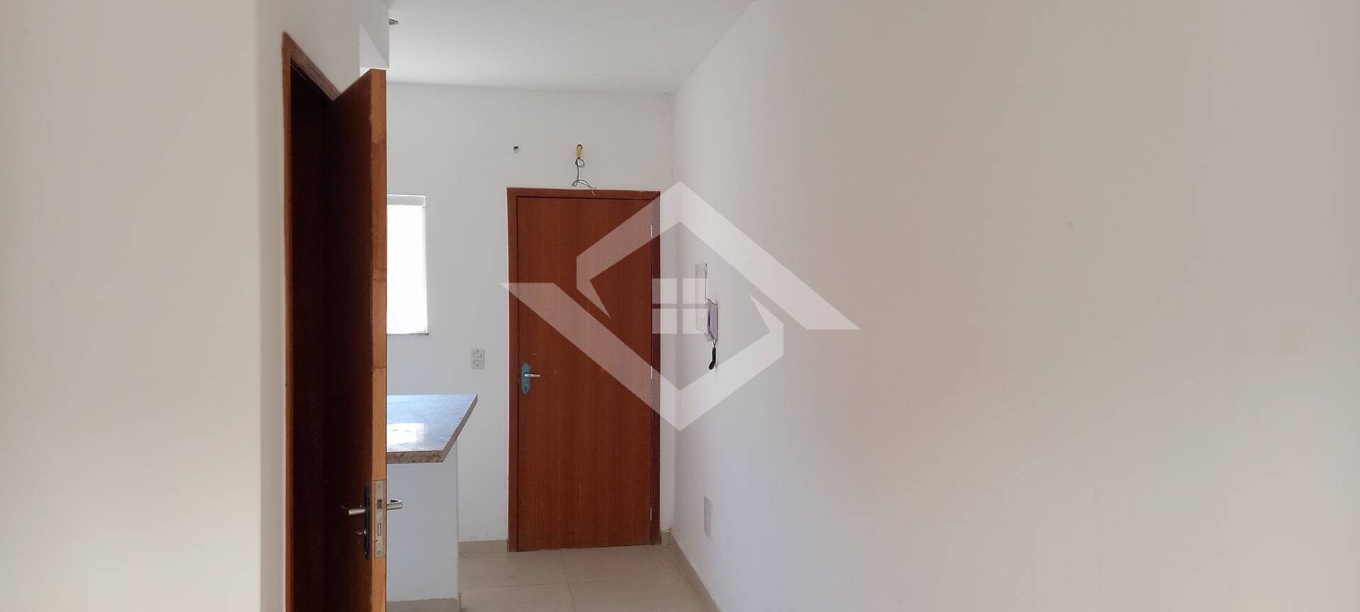 Casa para alugar com 2 quartos, 55m² - Foto 11