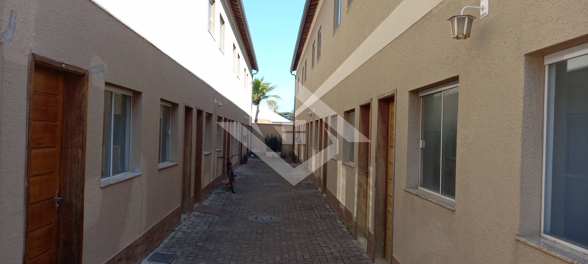 Casa para alugar com 2 quartos, 55m² - Foto 15