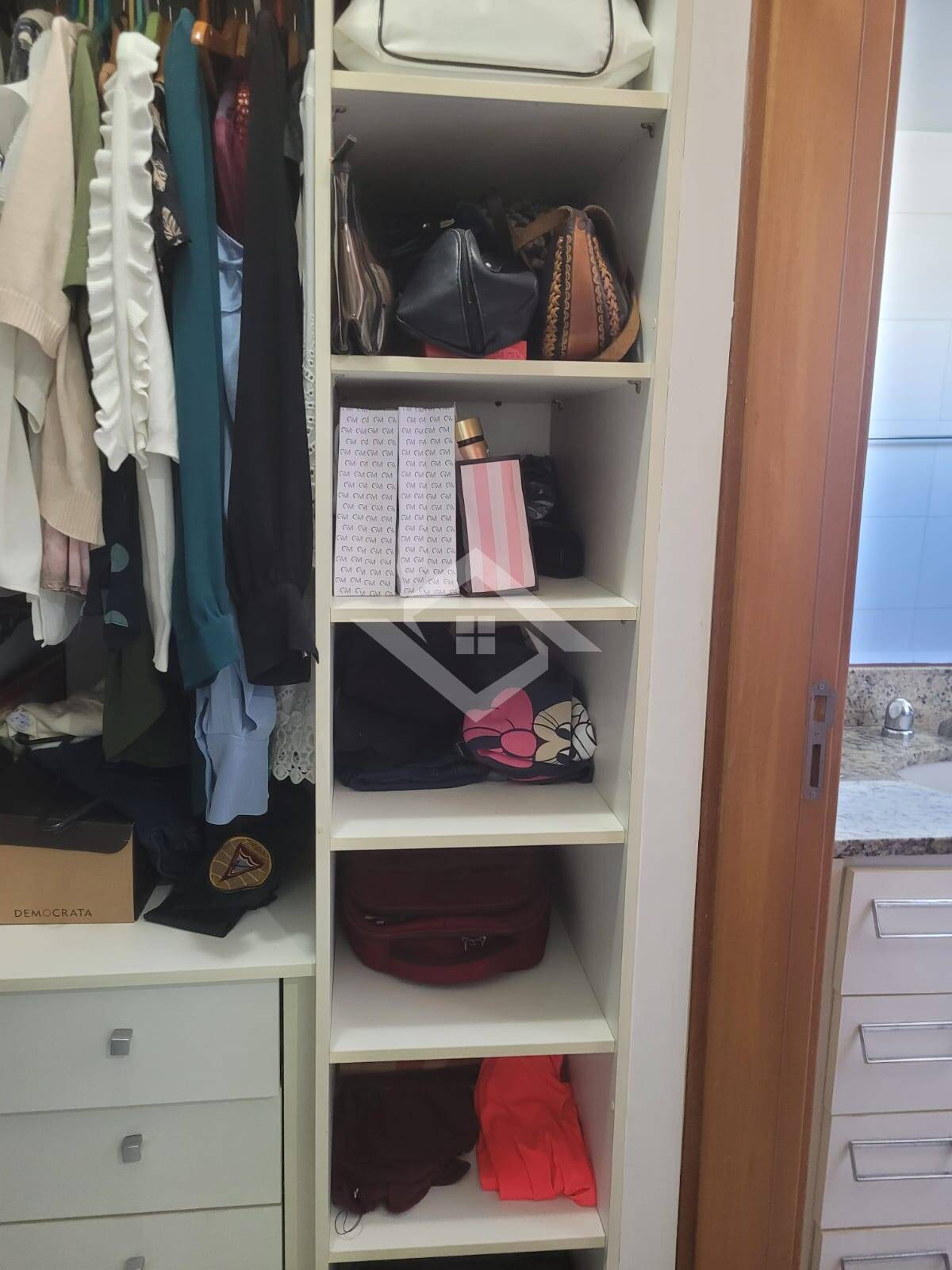 Apartamento à venda com 3 quartos, 74m² - Foto 11