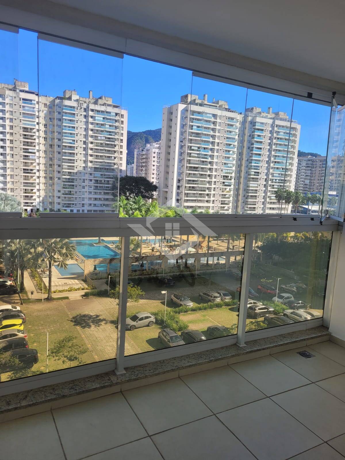 Apartamento à venda com 3 quartos, 74m² - Foto 29
