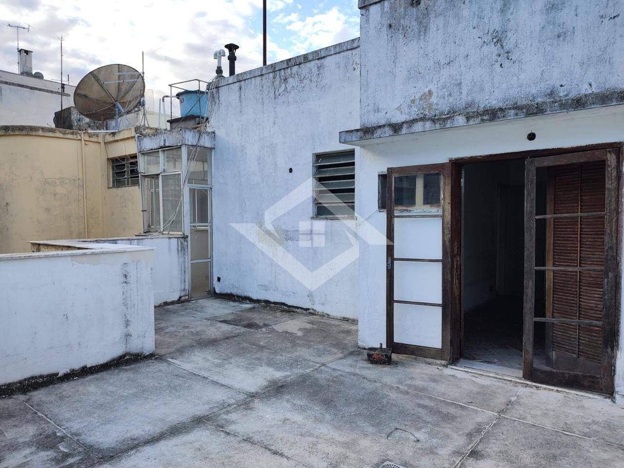 Cobertura à venda com 3 quartos, 200m² - Foto 15