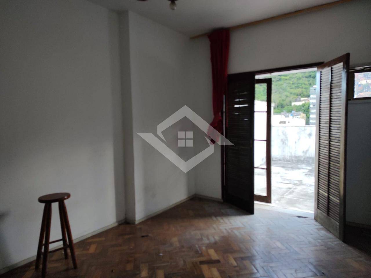 Cobertura à venda com 3 quartos, 200m² - Foto 17