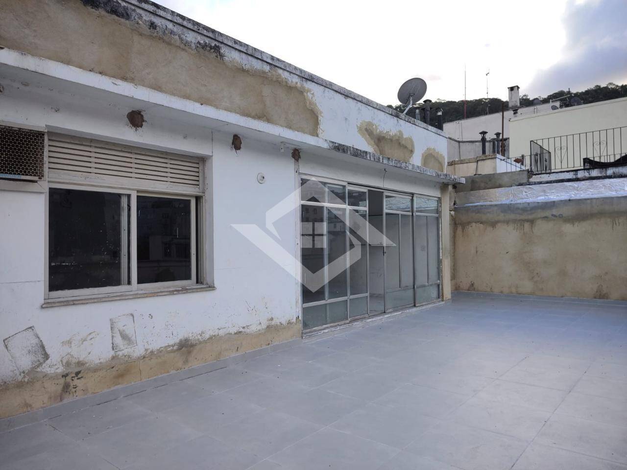 Cobertura à venda com 3 quartos, 200m² - Foto 28