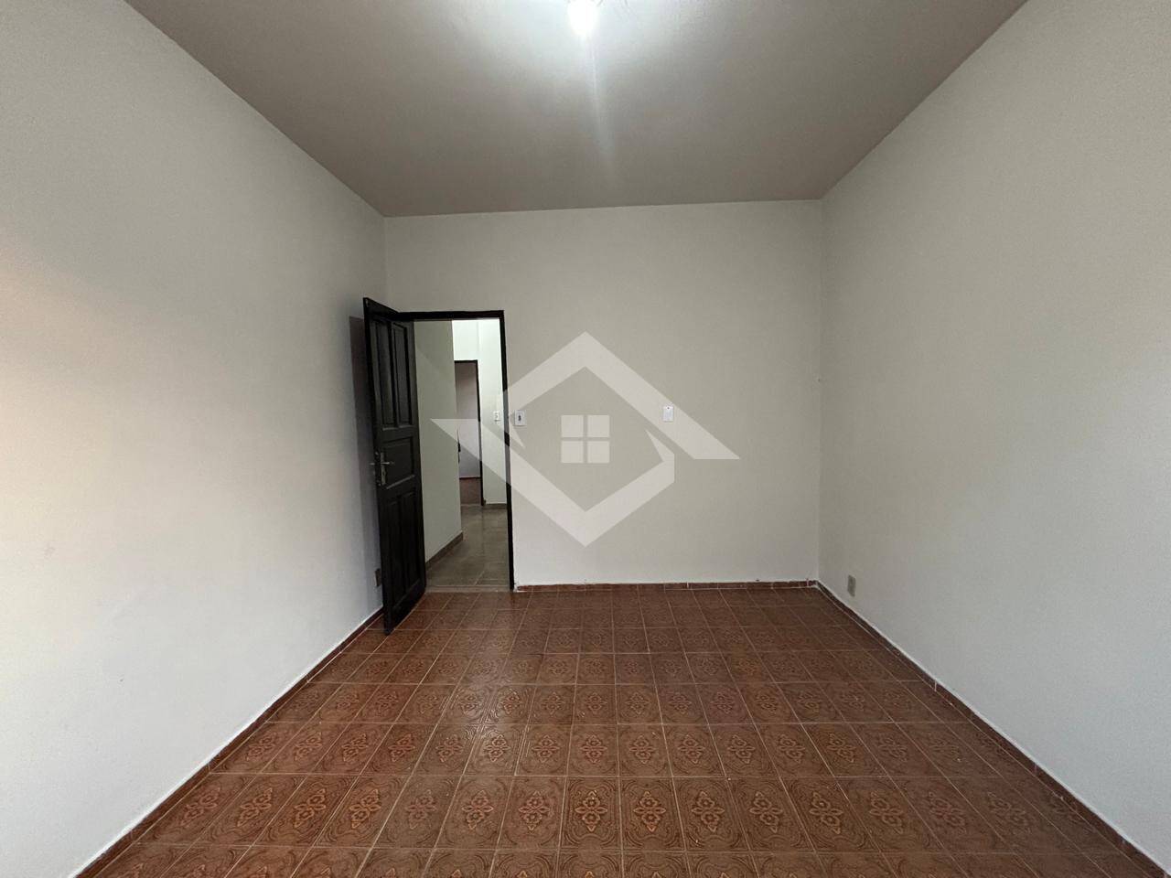 Casa para alugar com 3 quartos, 250m² - Foto 7