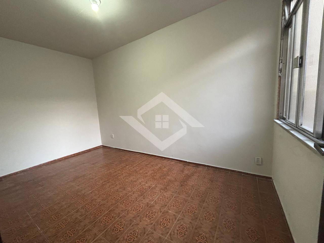 Casa para alugar com 3 quartos, 250m² - Foto 12