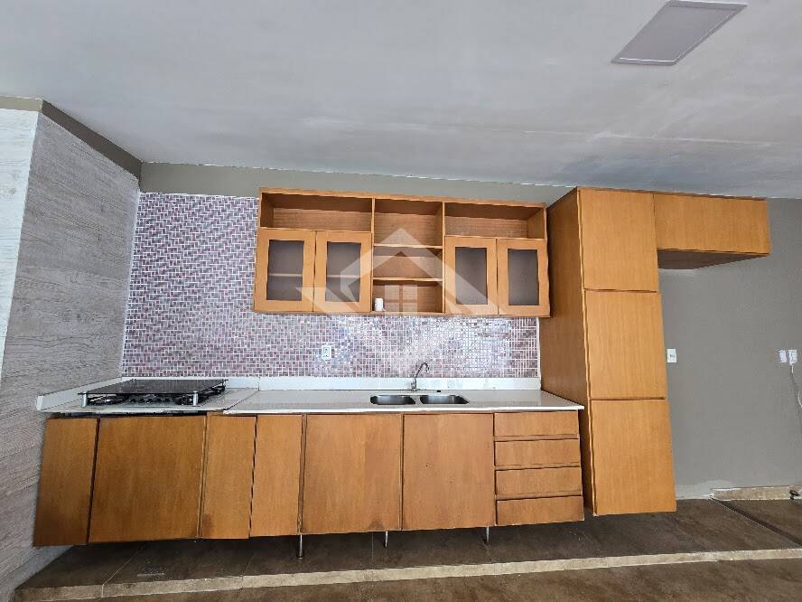 Casa para alugar com 3 quartos, 350m² - Foto 34