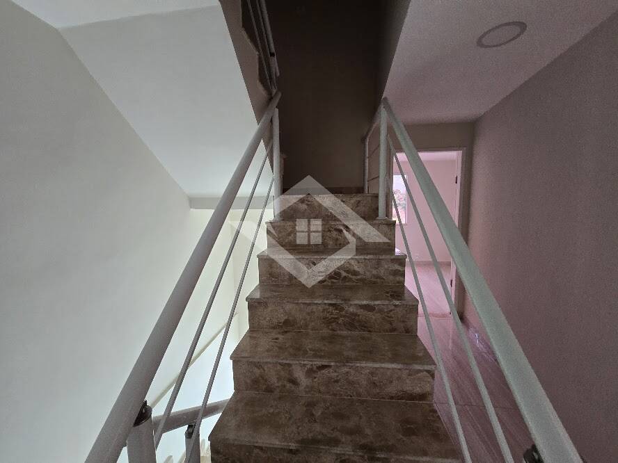 Casa para alugar com 3 quartos, 350m² - Foto 18