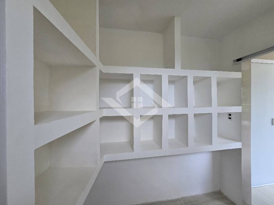 Casa para alugar com 3 quartos, 350m² - Foto 26