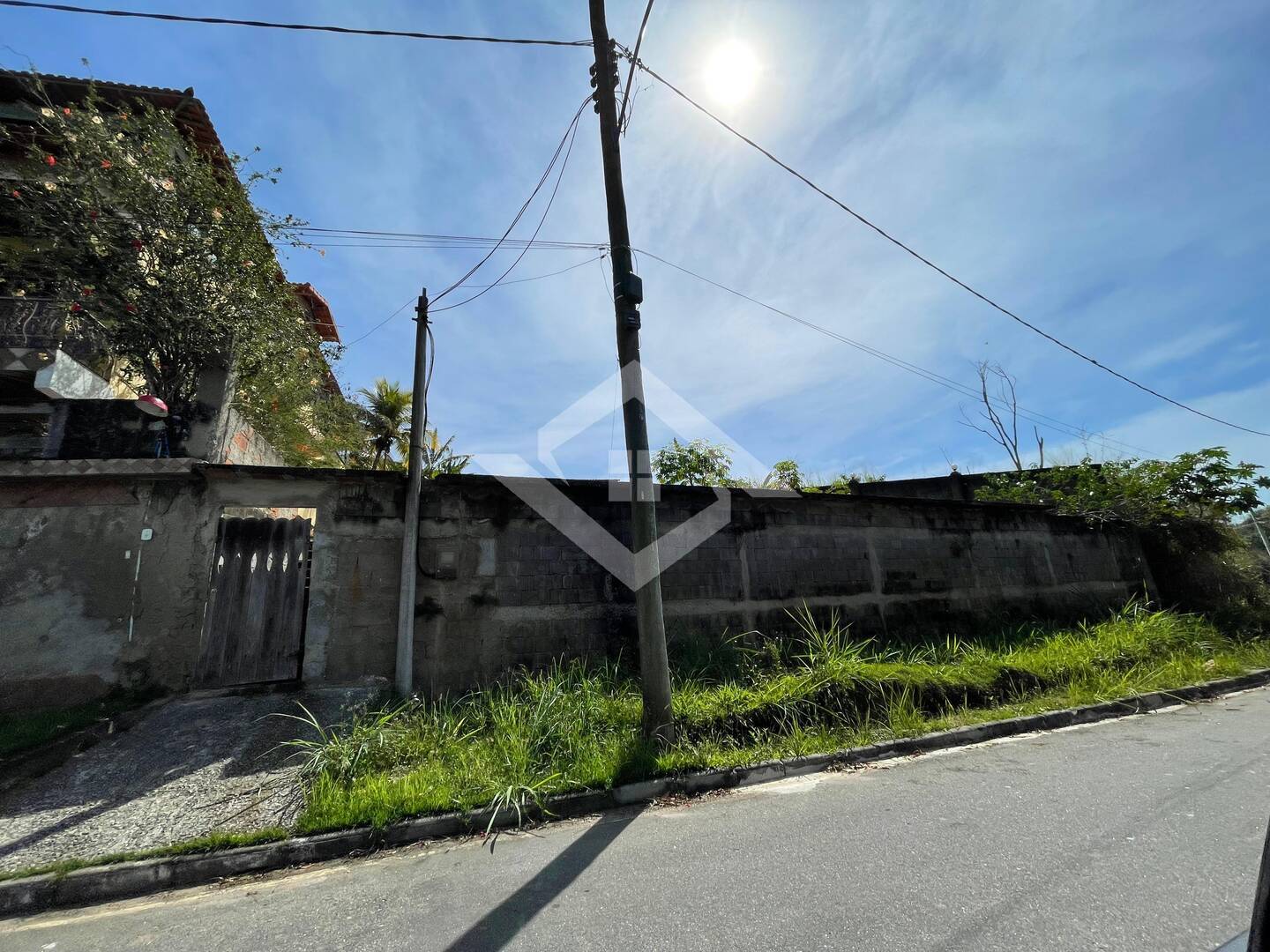 Casa à venda e aluguel com 7 quartos, 2300m² - Foto 11